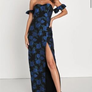 LULUS formal dress